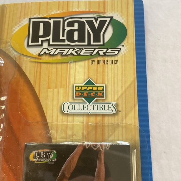 LA LAKERS Kobe Bryant Bobble Head by Upper Deck Sealed in Original Packaging. - Picture 2 of 5